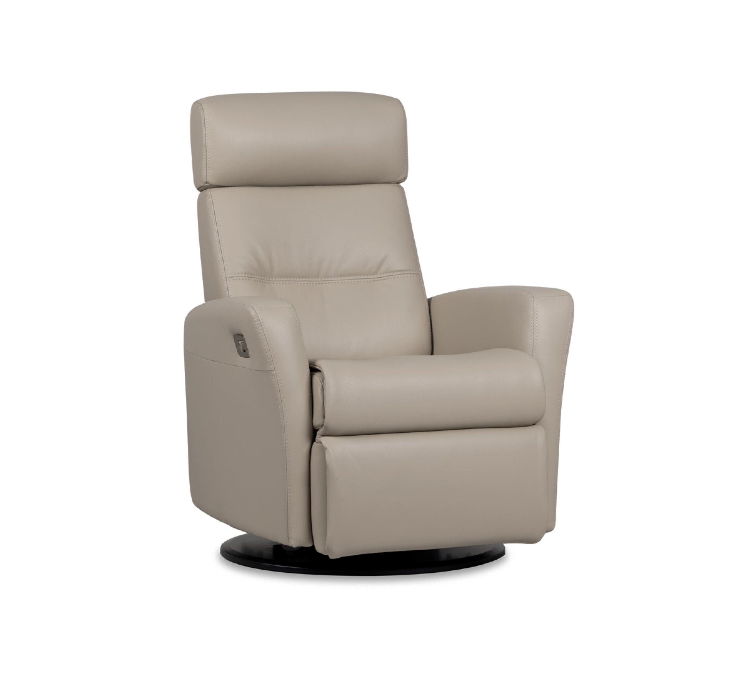 Quarter view of an IMG comfort
divani motorized recliner in pvc cloud on a white background