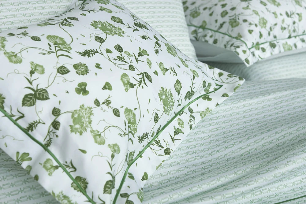 Villa Flor Pillowcase Sham