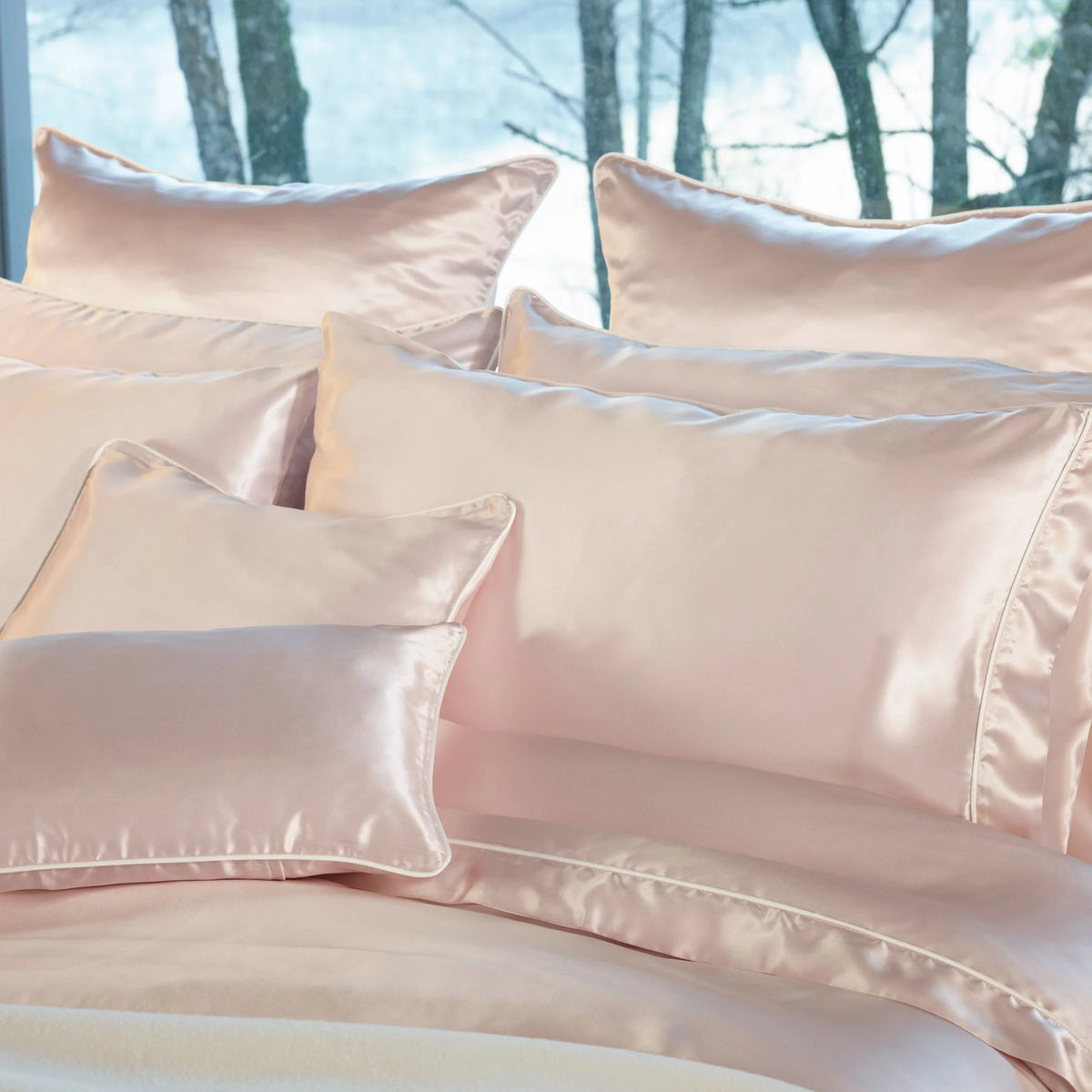 Maria Duvet Cover