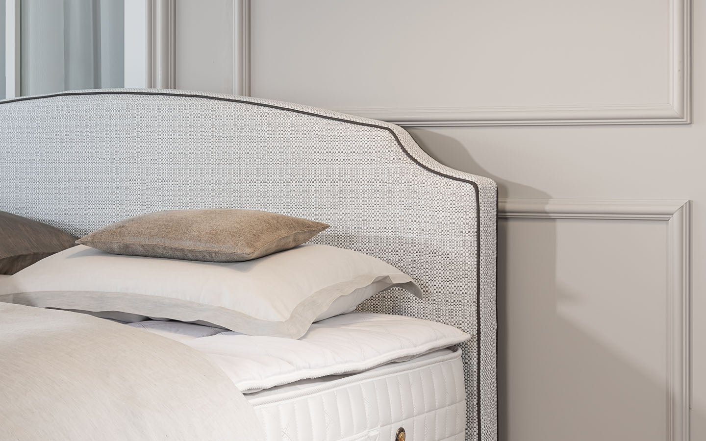Headboard Louis XVI